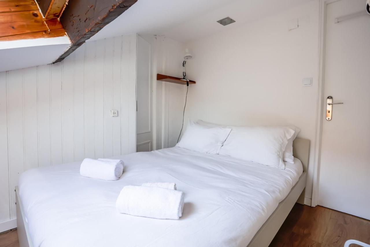 Cozy 3 Bedroom Apt In Lively Bairro Alto Lisboa Екстериор снимка