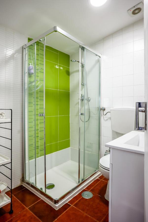 Cozy 3 Bedroom Apt In Lively Bairro Alto Lisboa Екстериор снимка