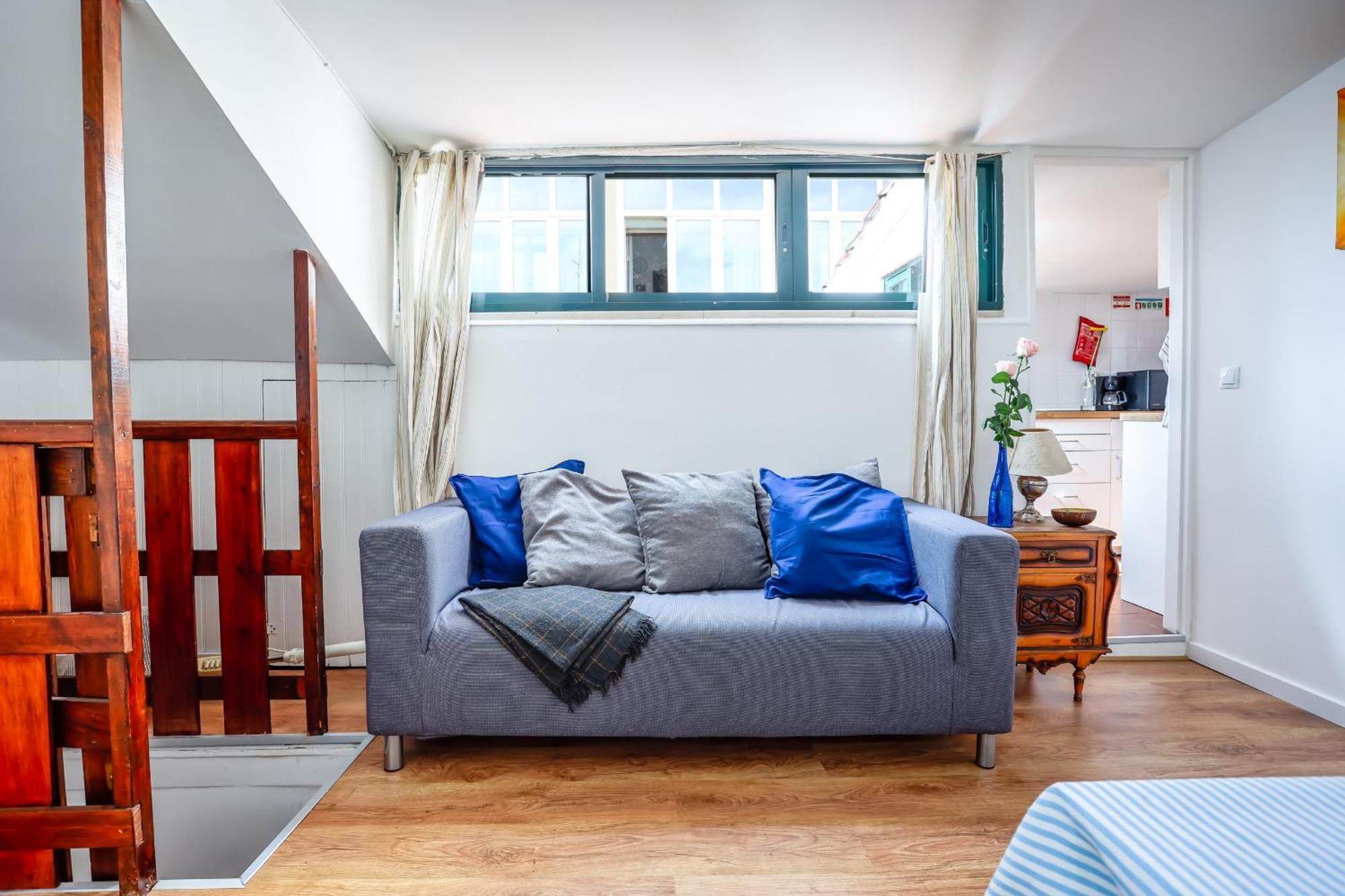 Cozy 3 Bedroom Apt In Lively Bairro Alto Lisboa Екстериор снимка